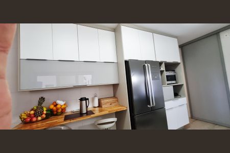 Apartamento à venda com 226m², 3 quartos e 4 vagasCozinha - Armários