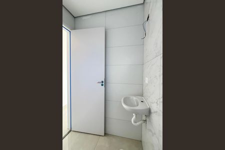 Apartamento para alugar com 38m², 1 quarto e sem vagaBanheiro