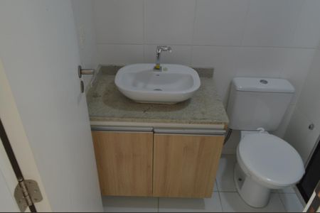 Apartamento para alugar com 54m², 2 quartos e 1 vagaBanheiro