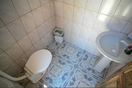 Casa à venda com 261m², 2 quartos e 2 vagas Casa à venda com 261m², 2 quartos e 2 vagasBanheiro de Serviço