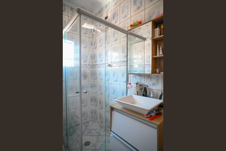 Casa à venda com 261m², 2 quartos e 2 vagas Casa à venda com 261m², 2 quartos e 2 vagasBanheiro