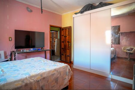 Casa à venda com 261m², 2 quartos e 2 vagas Casa à venda com 261m², 2 quartos e 2 vagasQuarto 2