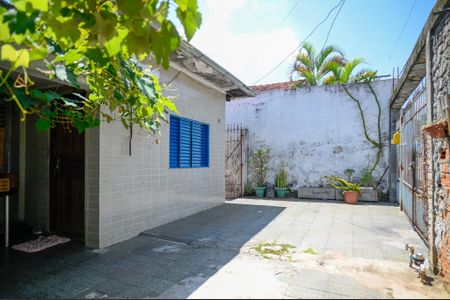 Casa à venda com 261m², 2 quartos e 2 vagas Casa à venda com 261m², 2 quartos e 2 vagasGaragem