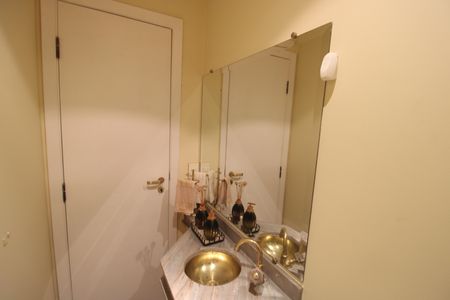 Apartamento à venda com 210m², 3 quartos e 3 vagasLavabo