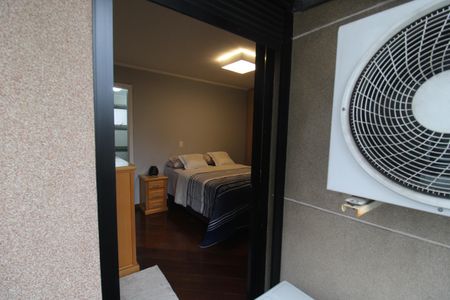 Apartamento à venda com 210m², 3 quartos e 3 vagasQuarto 3 - Varanda