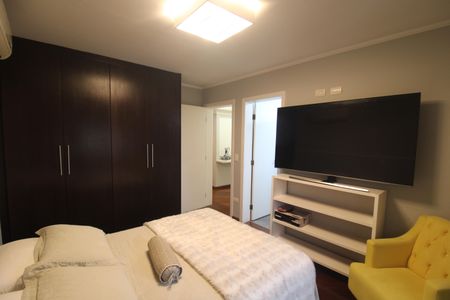 Apartamento à venda com 210m², 3 quartos e 3 vagasQuarto 2