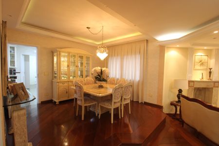 Apartamento à venda com 210m², 3 quartos e 3 vagasSala