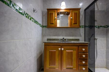 Apartamento à venda com 56m², 2 quartos e sem vaga Apartamento à venda com 56m², 2 quartos e sem vagaBanheiro