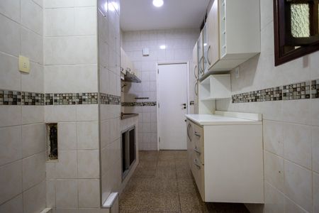 Apartamento à venda com 56m², 2 quartos e sem vaga Apartamento à venda com 56m², 2 quartos e sem vagaCozinha