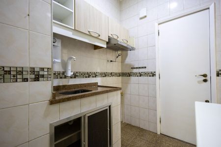 Apartamento à venda com 56m², 2 quartos e sem vaga Apartamento à venda com 56m², 2 quartos e sem vagaCozinha
