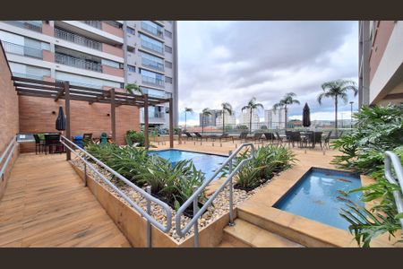 Apartamento à venda com 67m², 2 quartos e 1 vagaÁrea comum - Piscina