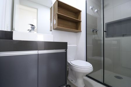 Apartamento à venda com 67m², 2 quartos e 1 vagaBanheiro Social