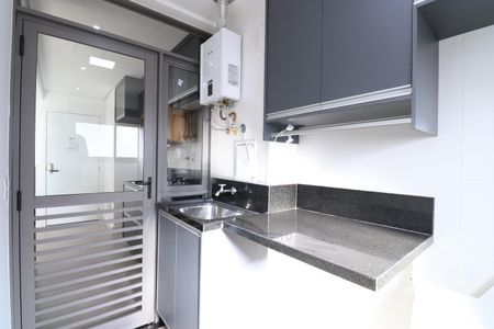 Apartamento à venda com 67m², 2 quartos e 1 vagaÁrea de Serviço