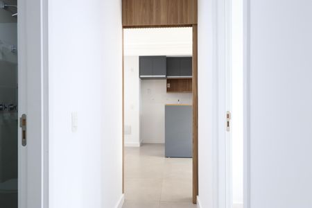 Apartamento à venda com 67m², 2 quartos e 1 vagaCorredor