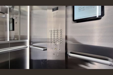 Apartamento à venda com 67m², 2 quartos e 1 vagaElevador