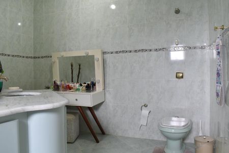 Casa para alugar com 320m², 4 quartos e 4 vagasBanheiro da Suíte 3