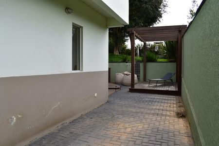 Casa para alugar com 320m², 4 quartos e 4 vagasÁrea Externa