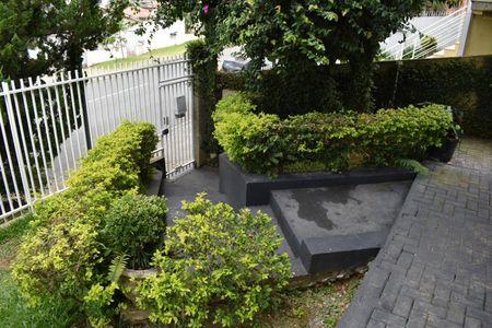 Casa para alugar com 320m², 4 quartos e 4 vagasJardim