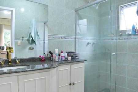 Casa para alugar com 320m², 4 quartos e 4 vagasBanheiro da Suíte 2