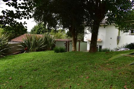 Casa para alugar com 320m², 4 quartos e 4 vagasJardim