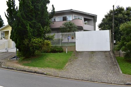 Casa para alugar com 320m², 4 quartos e 4 vagasFachada e Placa