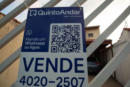Casa à venda com 113m², 3 quartos e 2 vagas Casa à venda com 113m², 3 quartos e 2 vagasPlaquinha