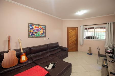 Casa à venda com 113m², 3 quartos e 2 vagas Casa à venda com 113m², 3 quartos e 2 vagasSala