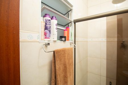 Casa à venda com 113m², 3 quartos e 2 vagas Casa à venda com 113m², 3 quartos e 2 vagasBanheiro 1