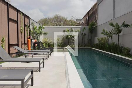 Apartamento para alugar com 28m², 1 quarto e sem vagaPiscina