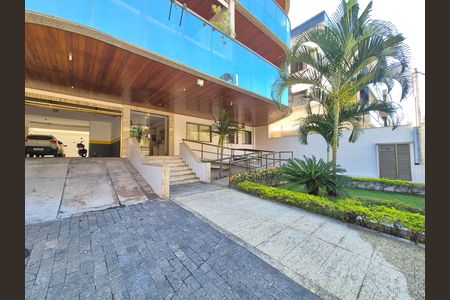 Apartamento para alugar com 119m², 3 quartos e 2 vagas Apartamento para alugar com 119m², 3 quartos e 2 vagasÁrea comum