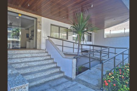 Apartamento para alugar com 119m², 3 quartos e 2 vagas Apartamento para alugar com 119m², 3 quartos e 2 vagasEntrada