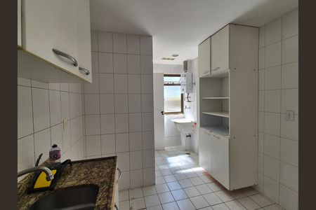 Apartamento para alugar com 119m², 3 quartos e 2 vagas Apartamento para alugar com 119m², 3 quartos e 2 vagasCozinha
