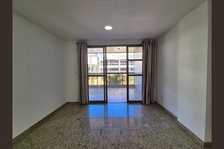 Apartamento para alugar com 119m², 3 quartos e 2 vagas Apartamento para alugar com 119m², 3 quartos e 2 vagassala