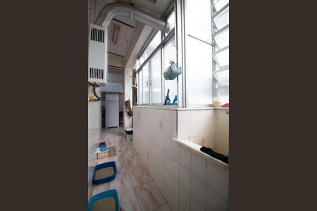 Apartamento à venda com 120m², 3 quartos e 1 vagaÁrea de serviço