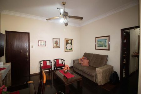 Apartamento à venda com 120m², 3 quartos e 1 vagaSala