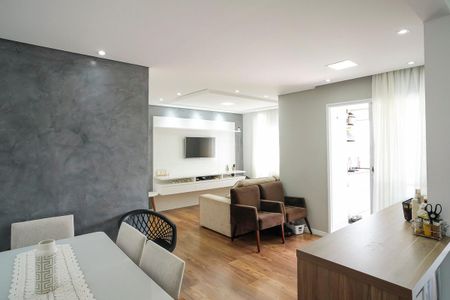 Apartamento à venda com 72m², 2 quartos e 2 vagasSala