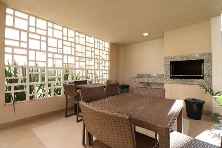 Apartamento para alugar com 37m², 2 quartos e sem vagaÁrea comum - Churrasqueira