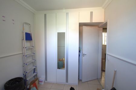 Apartamento à venda com 48m², 2 quartos e 1 vaga Apartamento à venda com 48m², 2 quartos e 1 vagaQuarto 2 - Armários