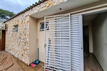 Casa à venda com 120m², 2 quartos e 5 vagasvaranda Quarto 2