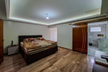 Casa à venda com 120m², 2 quartos e 5 vagasQuarto 2