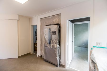 Casa de condomínio à venda com 598m², 4 quartos e 4 vagas Casa de condomínio à venda com 598m², 4 quartos e 4 vagasCozinha