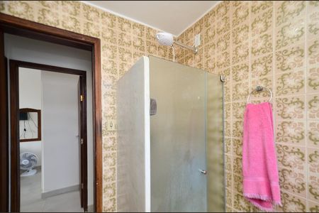 Apartamento à venda com 90m², 3 quartos e 2 vagasBanheiro social