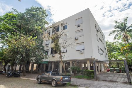 Apartamento à venda com 67m², 2 quartos e 1 vaga Apartamento à venda com 67m², 2 quartos e 1 vagaFachada