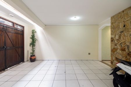 Casa à venda com 287m², 3 quartos e 2 vagasGaragem