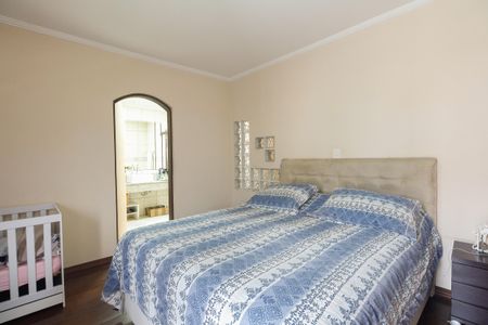 Casa à venda com 287m², 3 quartos e 2 vagasSuíte 3