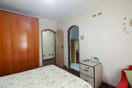 Casa à venda com 287m², 3 quartos e 2 vagasSuíte 2