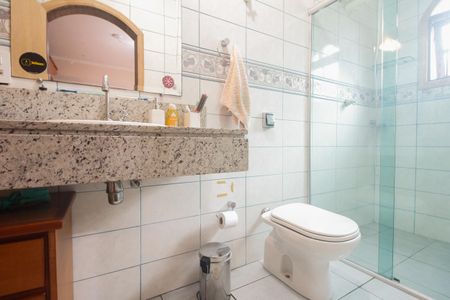 Casa à venda com 287m², 3 quartos e 2 vagasBanheiro Suíte 2