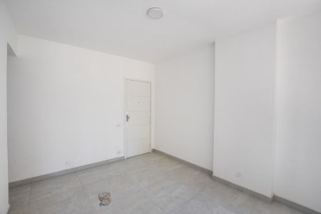 Apartamento para alugar com 79m², 2 quartos e sem vaga Apartamento para alugar com 79m², 2 quartos e sem vagaSala