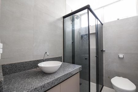 Apartamento para alugar com 79m², 2 quartos e sem vaga Apartamento para alugar com 79m², 2 quartos e sem vagaBanheiro