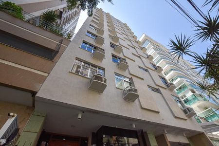 Apartamento para alugar com 79m², 2 quartos e sem vaga Apartamento para alugar com 79m², 2 quartos e sem vagaFachada